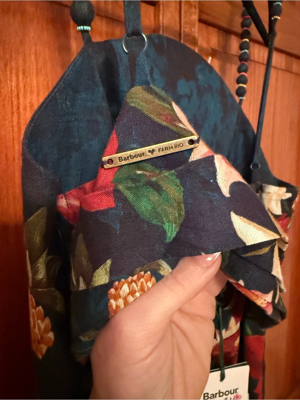 BARBOUR X FARM RIO Wild Flower Dress
Navy Floral Spaghetti-Strap Midi Dress - Picture 7 of 11